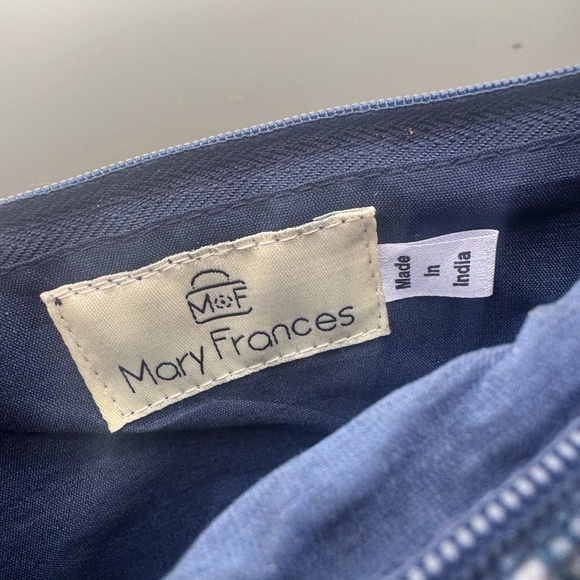 Mary Frances Coasting Along Seahorse Phone Pouch Crossbody Purse - Picture 3 of 3